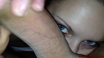 Jouer Crazy xxx avec une étudiante super sexy