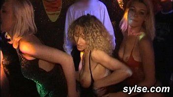 play XXX movies with girls who fell in love with XXX in a porn group