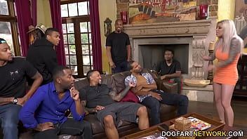 Play The Asian woman who needs to make more men with a small penis finish because of this one